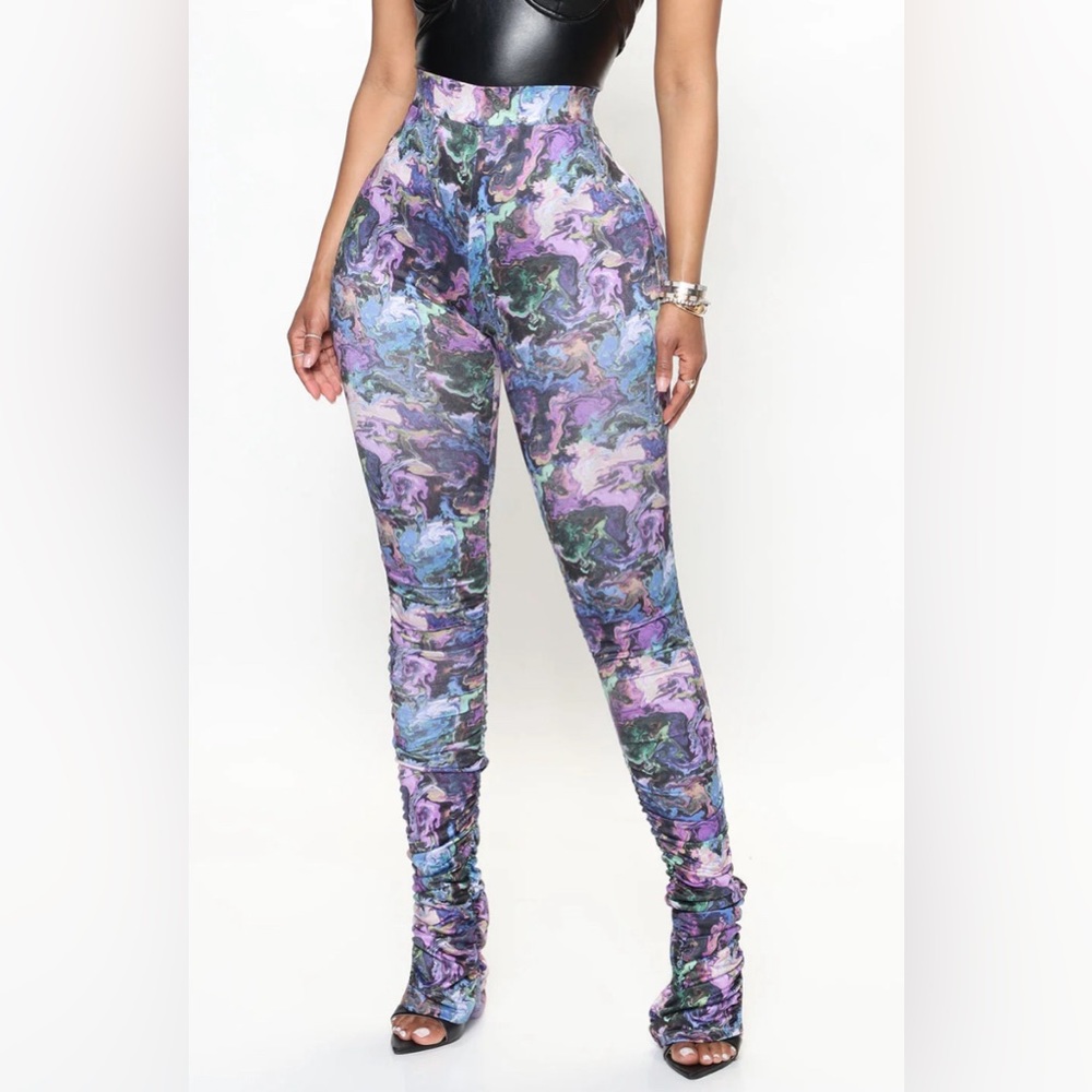 Women’s NWT Fashion Nova True Colors Stacked Pants Purple/Combo Size Small S
